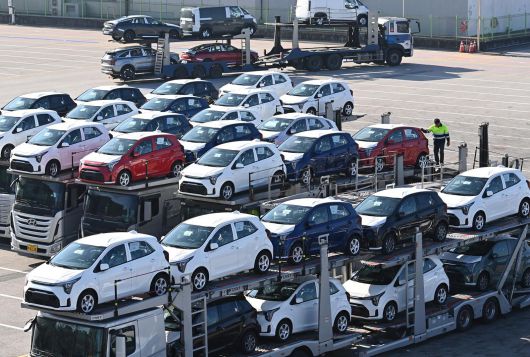 경기 평택항 자동차전용부두에 수출용 차량이 세워져 있는 모습. 2025.12.01. 뉴시스