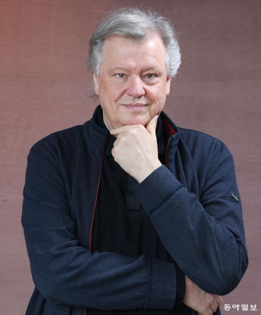 ‘LG와 함께하는 제20회 서울국제음악콩쿠르’에서 심사위원으로 활약하고 있는 울프 발린 교수. 신원건 기자 laputa@donga.com