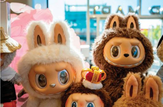 미국 라스베이거스 팝마트 매장에 진열된 라부부 인형. GETTYIMAGES