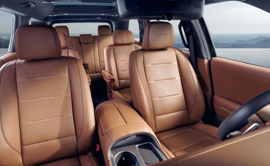 현대자동차 ‘디 올 뉴 팰리세이드’의 실내 모습. 덩치는 크지만 경쾌한 주행 성능을 자랑했으며 스피커 등 실내 편의품목도 수준급이었다. 현대차그룹 제공