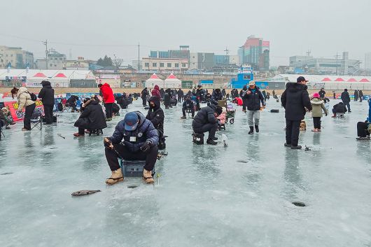 홍천강 꽁꽁축제.