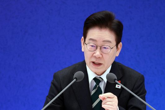 이재명 대통령이 21일 청와대 영빈관에서 열린 2026년 신년 기자회견에서 발언하고 있다. 2026.01.21. 뉴시스