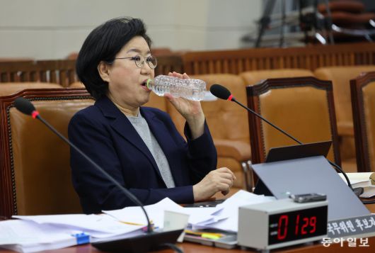 23일 오후 여의도 국회에서 재정경제기획위원회의 이혜훈 기획예산처 장관 후보자 인사청문회가 열리고 있다. 장승윤 기자 tomato99@donga.com