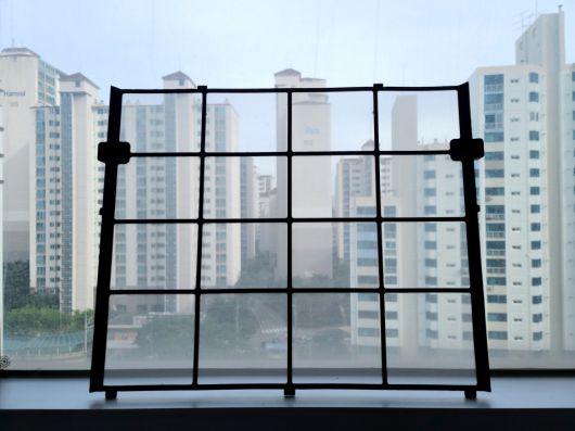 맨 앞의 극세필터가 큰 먼지를 제거해준다.