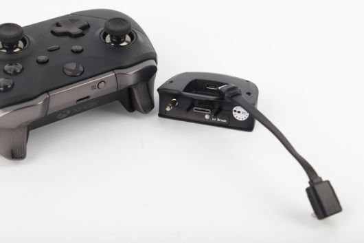 브룩 SE는 기존 브룩 X ONE 어댑터보다 더욱 쉽게 장착할 수 있다.