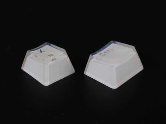 3mm 아크릴이 적용된 아이스큐브 키캡이다.