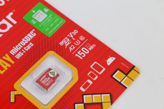 고사양 앱 구동 성능 규격인 A2를 만족하기 때문에 안드로이드 태블릿 PC나 스마트폰 등에서도 게임을 구동할 수 있다.