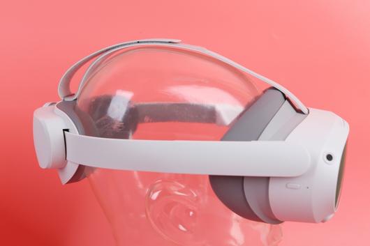 전면과 후면의 무게 분배가 1:1에 가깝기 때문에 추가 구매 없이 기본 상태에서도 무게의 균형이 무척 뛰어난 편이다.