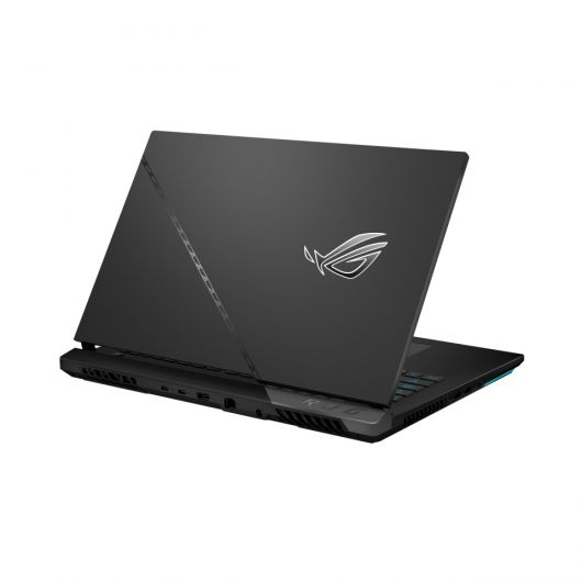 라이젠 7945HX는 하이엔드 성능을 지닌 노트북에 탑재된다.(사진: ASUS ROG Strix ROG SCAR 17)