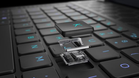 에일리언웨어 x16은 옵션에 따라 체리 MX 울트라 로우 프로파일 스위치가 적용된 모델도 선택할 수 있다.