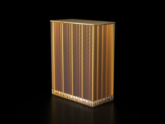 과거의 낸드 플래시가 평면으로 집적됐던 것과 달리, 3D V-낸드 기술은 낸드 플래시를 위로도 쌓아올릴 수 있게 되었다. 3D 낸드 플래시는 평면보다 수명, 쓰기속도에서 더 나은 성능을 제공한다.