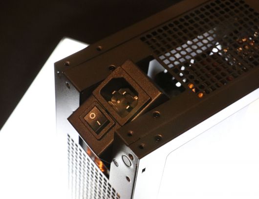 인렛을 수평으로 90° 회전할 수 있는 '위즈맥스 스윙'