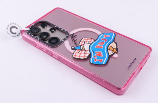 측면에는 좀 더 진한 색상이 적용됐다.