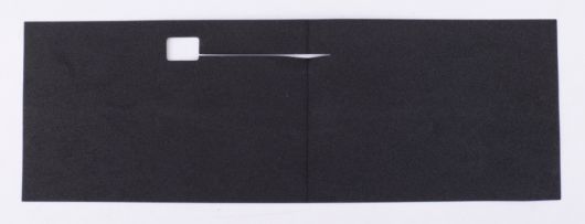 아래에는 실리콘 샌드위치 폼, IXPE 스위치 패드, 바닥 EVA 폼 등 내부 소음을 줄이기 위한 소재가 적용됐다.