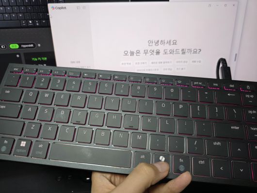 한 번의 키보드 입력만으로 코파일럿 AI를 실행하는 것이 가능하다.