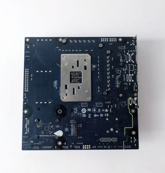 8레이어 PCB 2oz 구리 설계로 안정적인 퍼모먼스를 자랑한다.