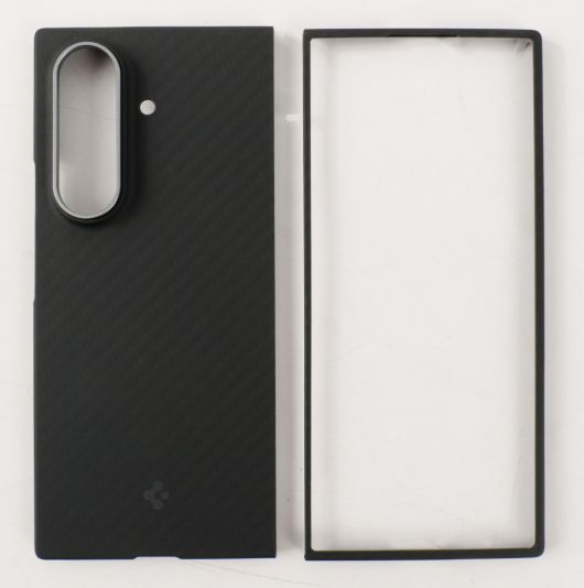 삼성 정품 아라미드 케이스와 다르게 전면 커버도 있다.