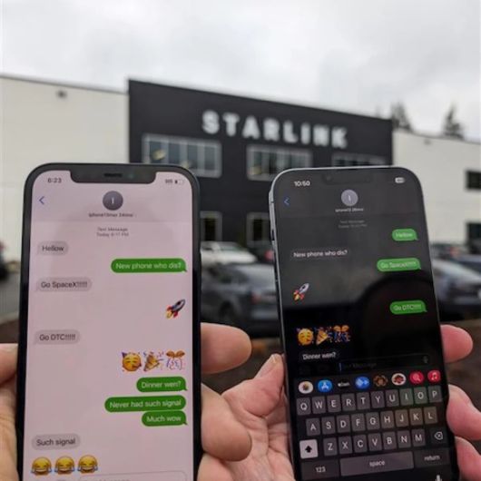 스타링크를 사용하는 사용자들이 스타링크 인터넷을 활용해 채팅하는 모습. (이미지 출처: 스타링크 제공)