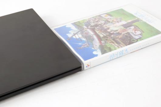 DVD 타이틀 패키지와 비교해 봐도 크게 차이가 나지 않는 수준이다.