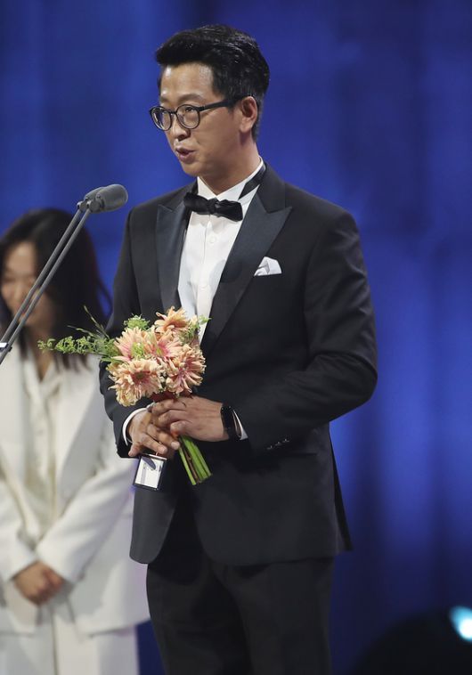 연극 부문 남자 연기상 박완규. 사진=백상예술대상 특별취재반