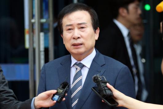 박홍률 목포시장. 〈사진=연합뉴스〉