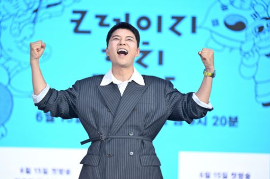 방송인 전현무. KBS 제공.