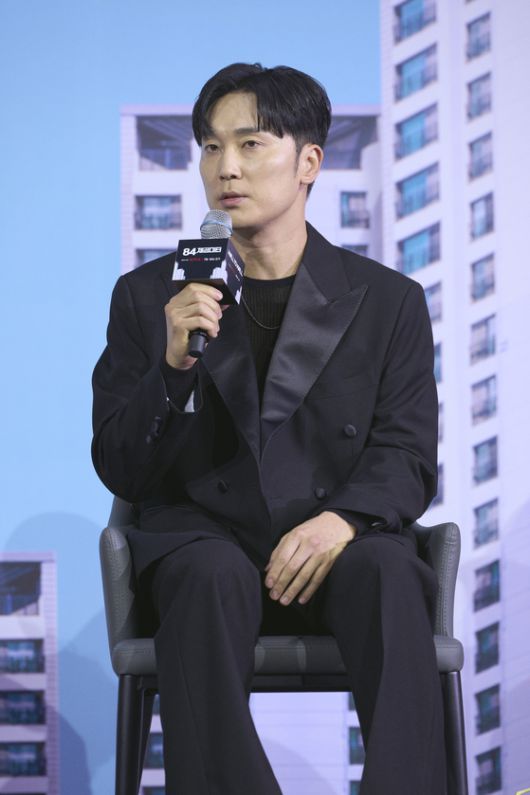 오는 18일 공개되는 넷플릭스 오리지널 영화 '84제곱미터' 제작발표회가 14일 오전 서울 중구 앰배서더 서울 풀만 호텔에서 개최됐다. 〈사진=넷플릭스〉