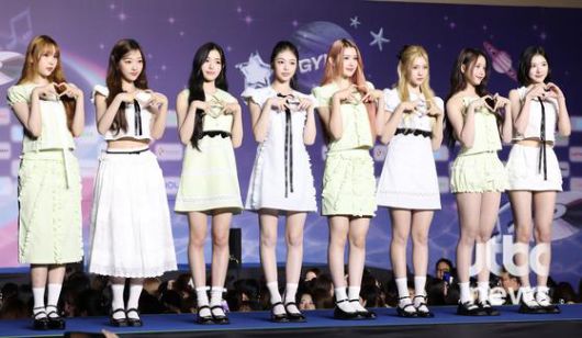 그룹 하츠투하츠