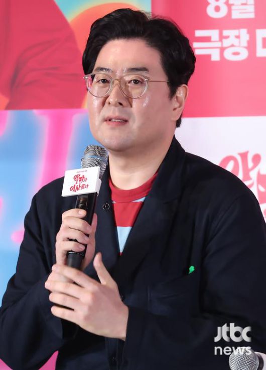 6일 오후 서울 용산CGV 아이파크몰에서 영화 '악마가 이사왔다' 언론시사회가 열렸다. 이상근 감독과 배우 임윤아, 안보현, 주현영이 참석했다. 박세완 엔터뉴스팀 기자 park.sewan@jtbc.co.kr