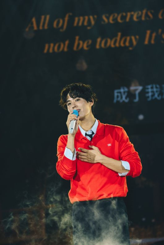 〈사진=더블랙레이블〉