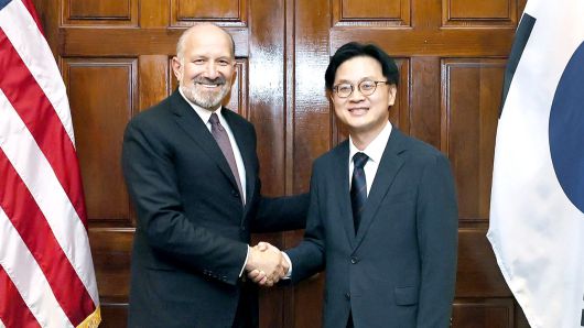 해당 영상은 JTBC 홈페이지에서 확인하실 수 있습니다.