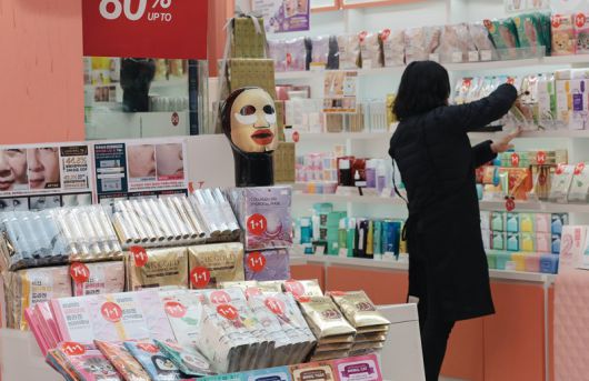 선진뷰티사이언스는 강화한 미국 화장품 규제를 넘을 수 있는 새 공장을 6월 준공한다. [사진 | 뉴시스]