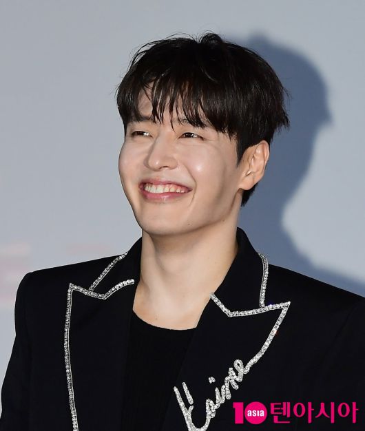 텐아시아
