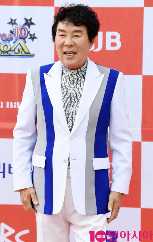 텐아시아