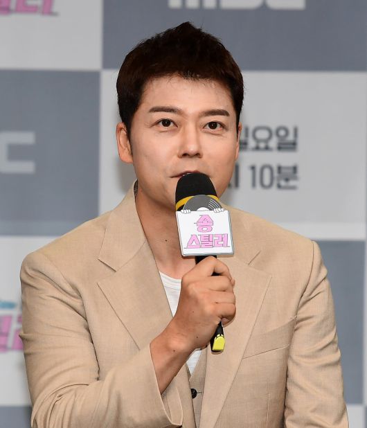 텐아시아