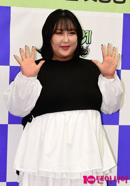 텐아시아