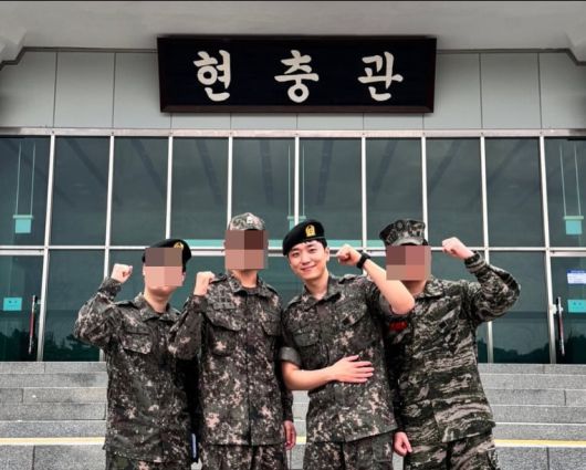 사진=고우림 SNS