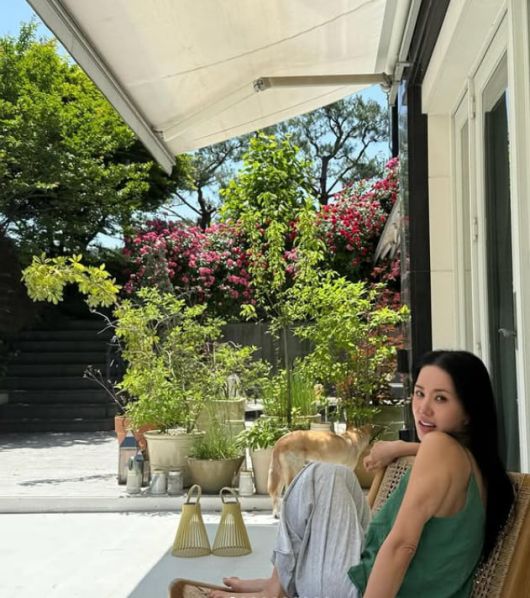 사진=엄정화 SNS