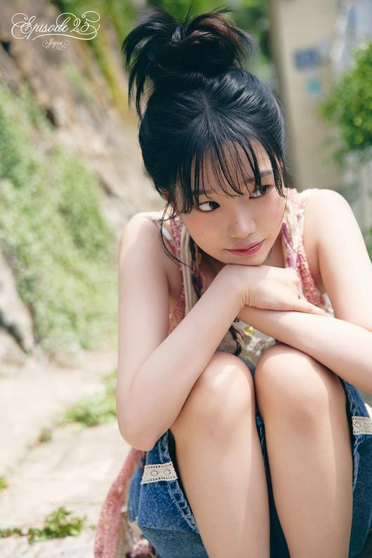 조유리 미니 3집 콘셉트 포토. / 사진제공=웨이크원