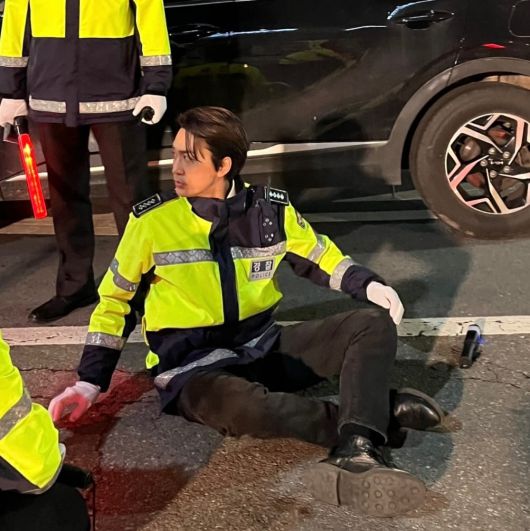 사진 = 송승헌 인스타그램