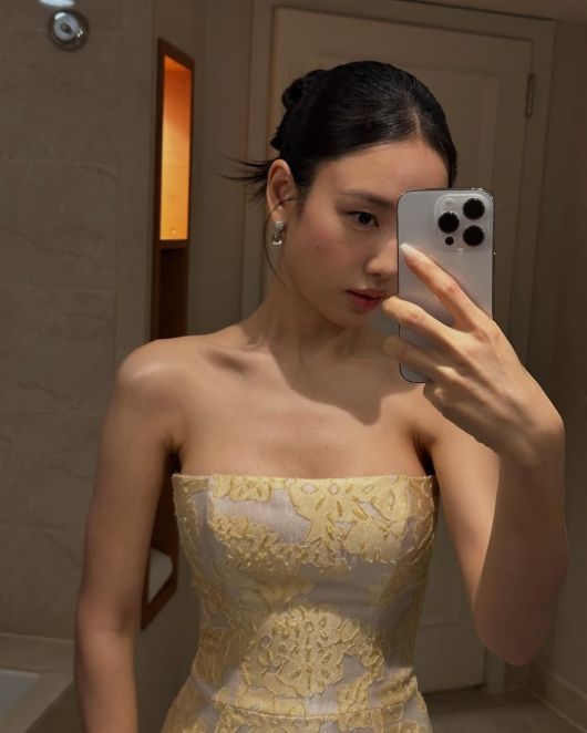 사진 = 안은진 인스타그램