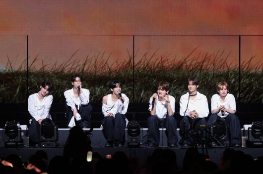 /사진 = 플레디스 제공