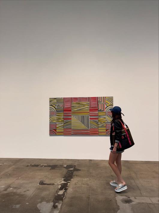 사진 = 엄지원 인스타그램