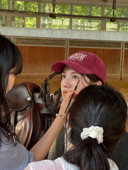 사진 = 고윤정 인스타그램