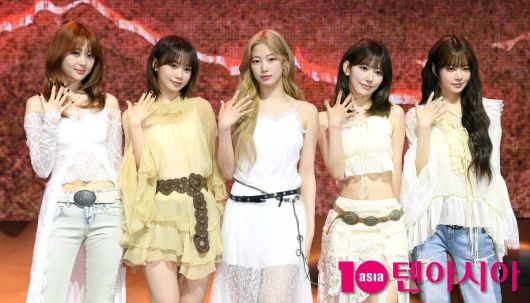 그룹 르세라핌/사진=조준원 텐아시아 기자 @wizard333