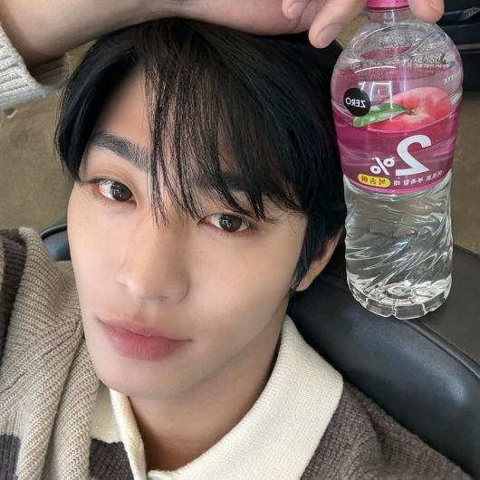 사진 = 안효섭 인스타그램