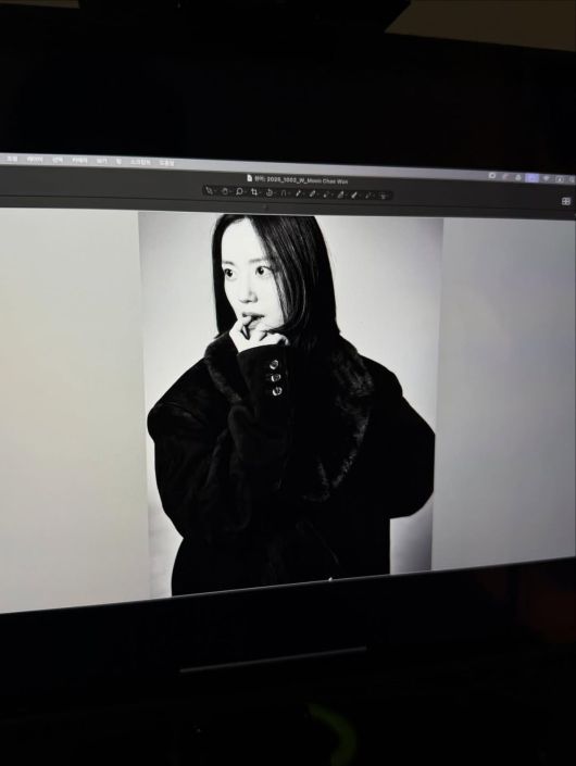 사진 = 문채원 인스타그램