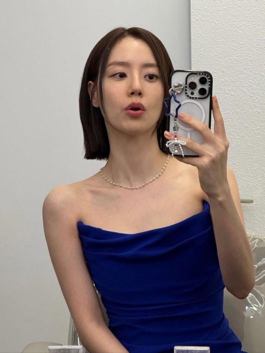 사진 = 문채원 인스타그램