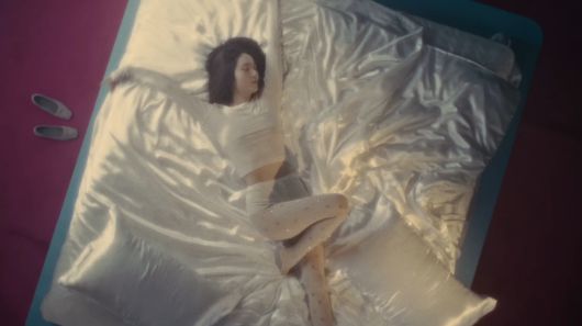 /사진=크리스탈 신곡 뮤직비디오 캡처