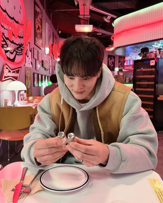 사진 = 주원 인스타그램